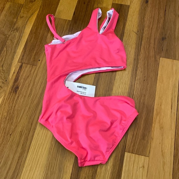 NWT Submarine Girls Neon Pink Cut Out One Piece Swimsuit Size 8 - Picture 1 of 7